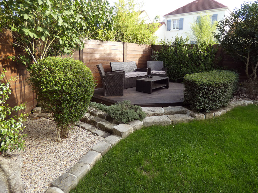 maison à vendre les Molières Jardin paysager terrasse bois